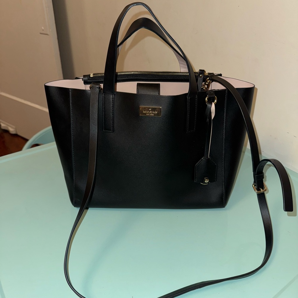Kate Spade Black Tote with Versatile Design